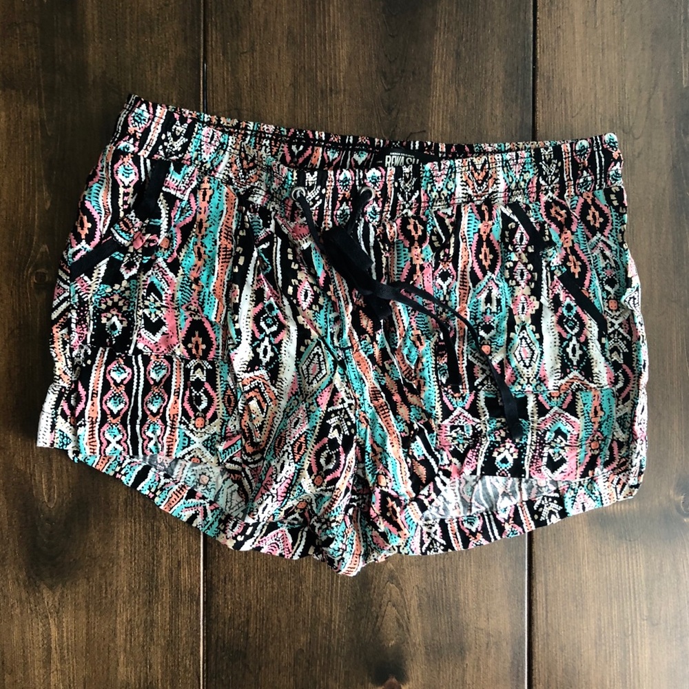 Short-Shorts